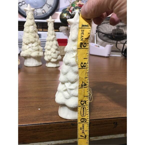 Vintage 3 Piece Jade Porcelain Christmas Tree Set - Picture 4 of 12